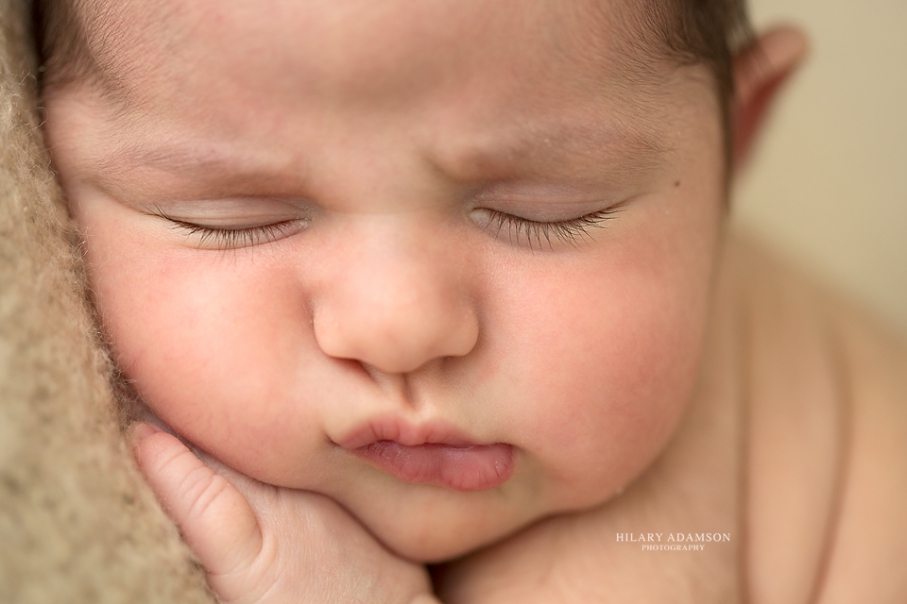 Here are a couple of portraits of her from the session. - W8A4868-newborn-shoot-perth-hilary-adamson(pp_w907_h604)